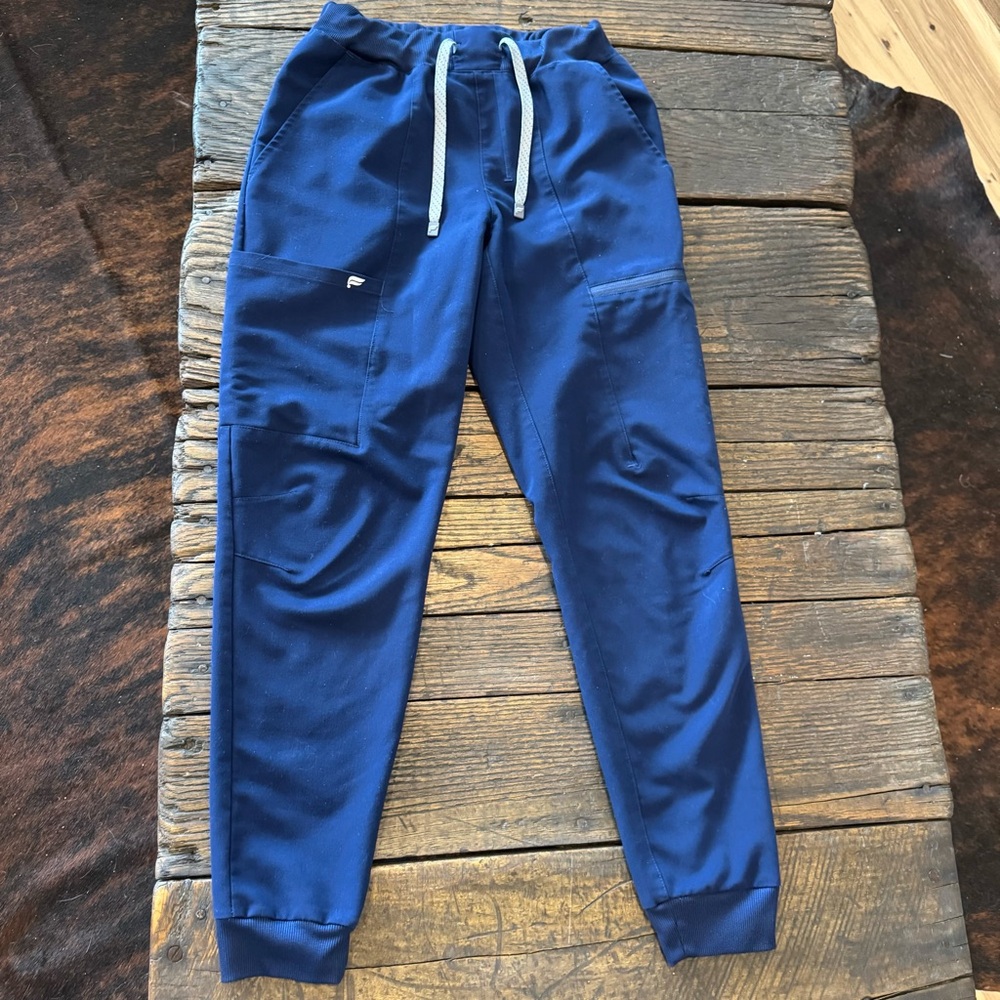 Fabletics Navy Scrub Pants Joggers Size XS Nurse Medical Scrubs
